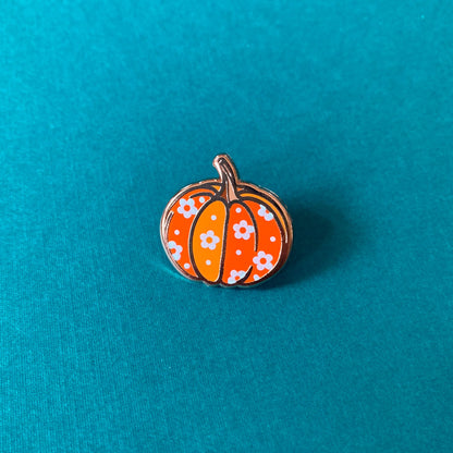 Pumpkin Enamel Pin | Pumpkin Accessories | Retro Gifts